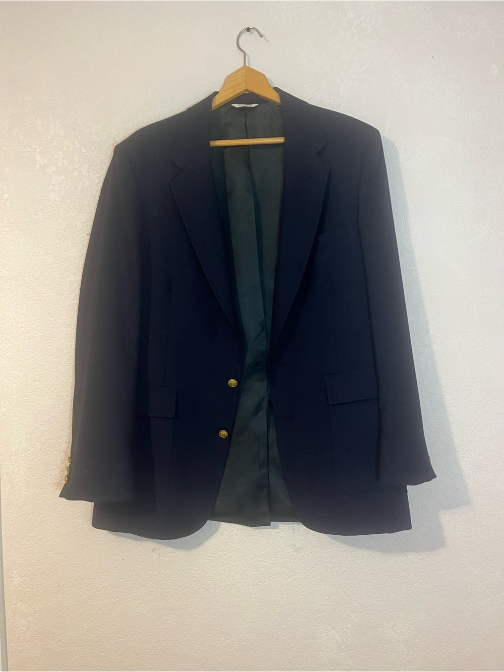 Craig Scott Men's Classic Navy Blazer with Gold Buttons size 44L